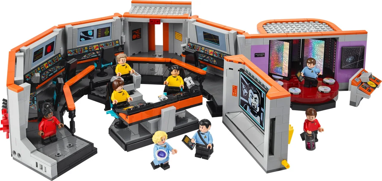 LEGO Star Trek: U.S.S. Enterprise NCC-1701 Bridge