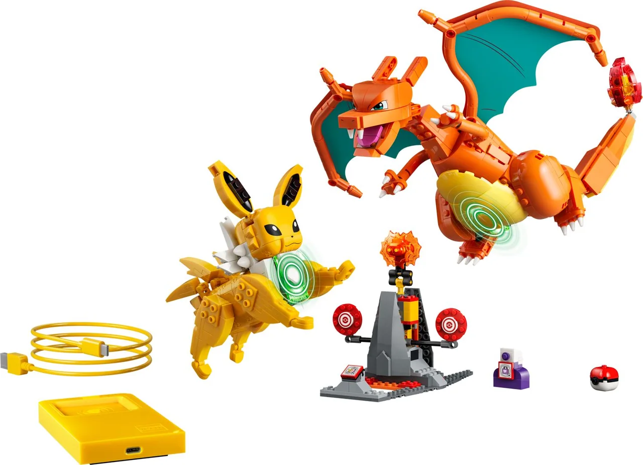 LEGO SMART Play: Charizard vs. Jolteon Ultimate Battle
