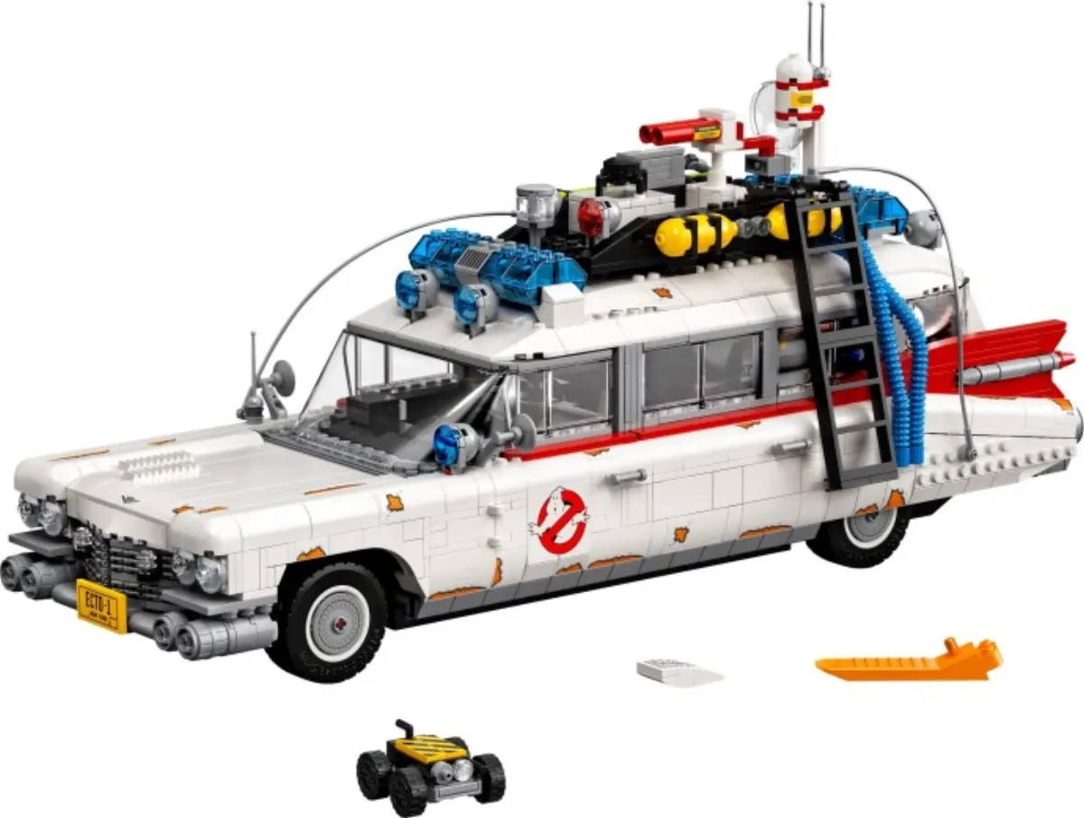 ECTO-1 set photo