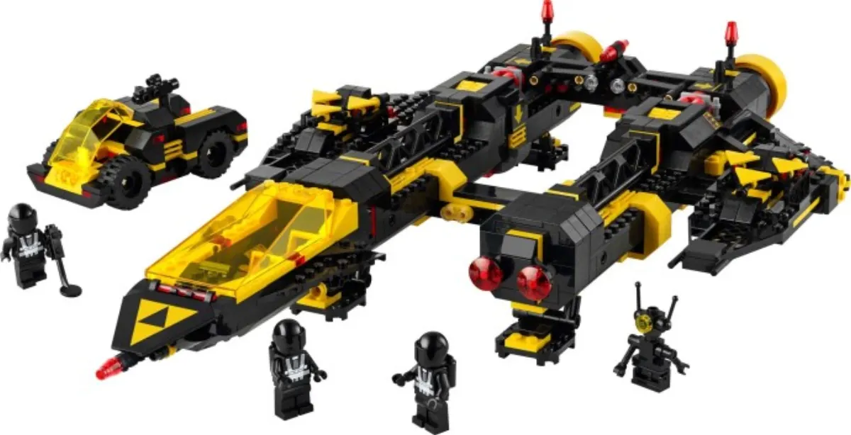 Blacktron Renegade set photo