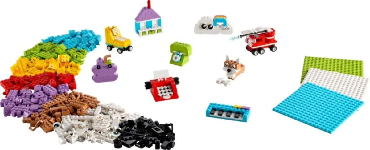 Creative Build-and-Play Box set photo
