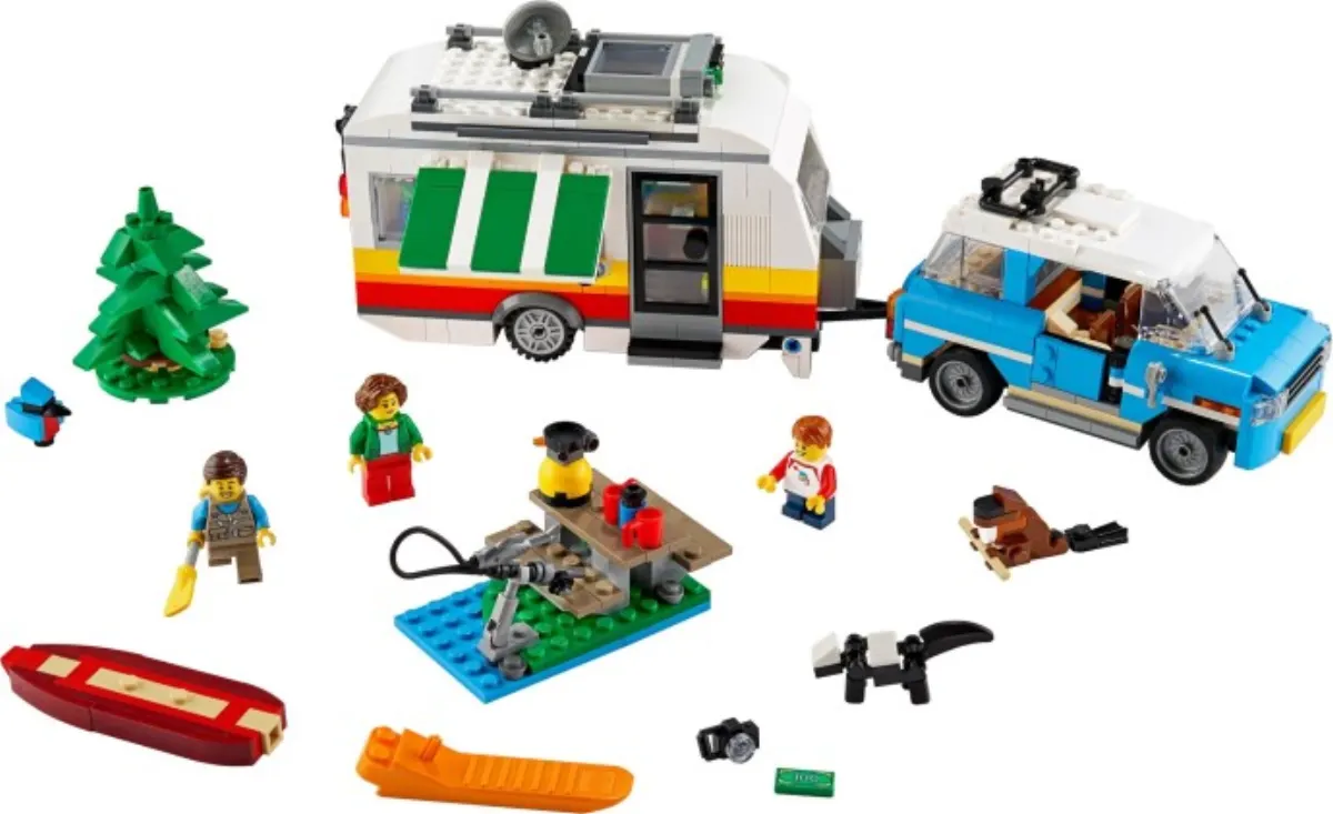 Caravan Family Holiday set photo