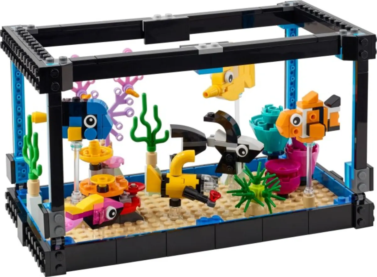 Fish Tank set photo