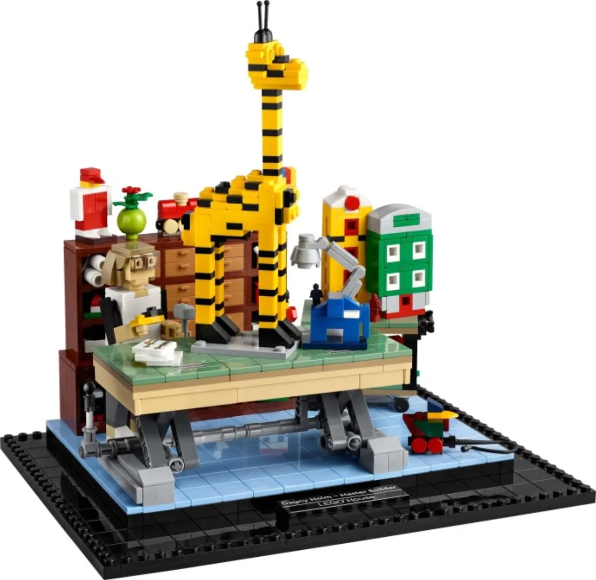 Dagny Holm - Master Builder set photo