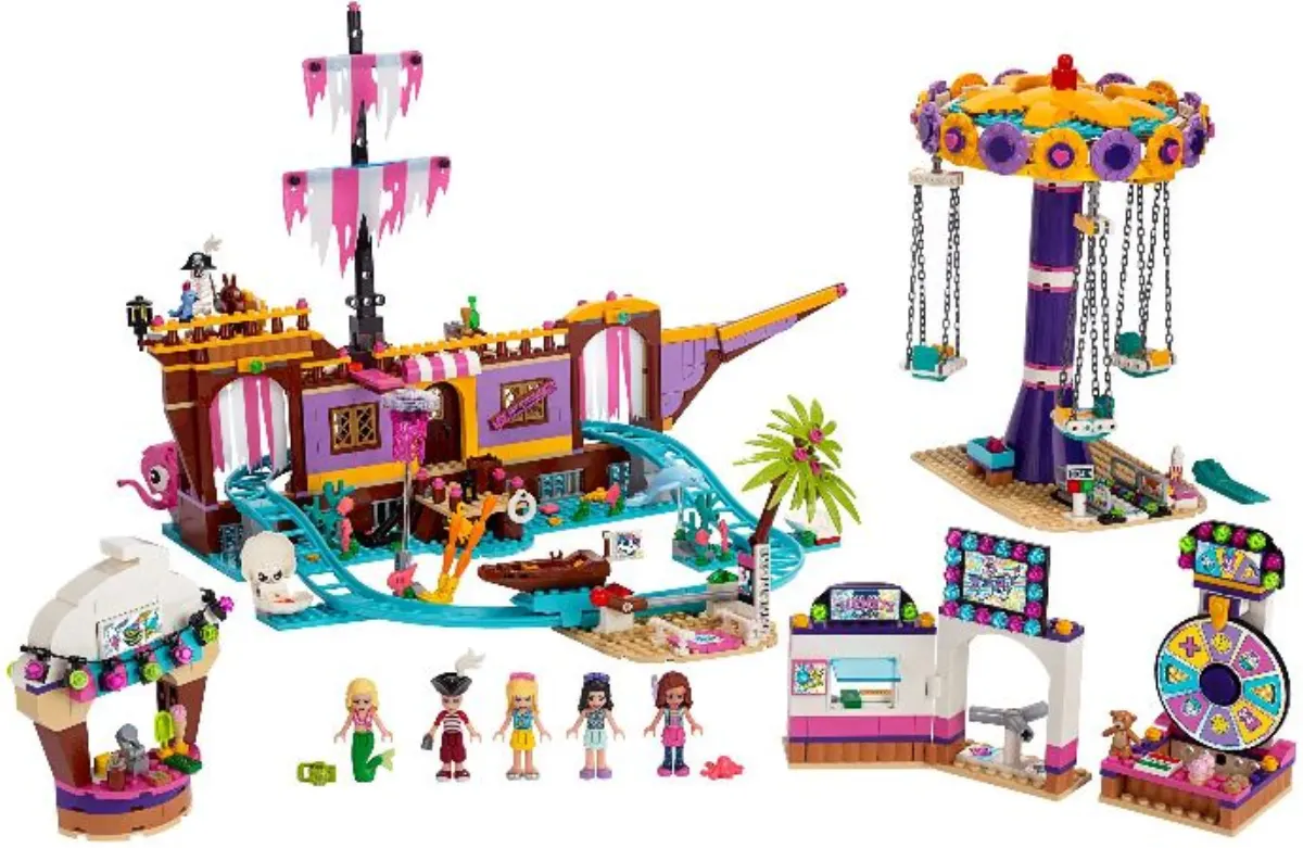 Heartlake City Amusement Pier set photo