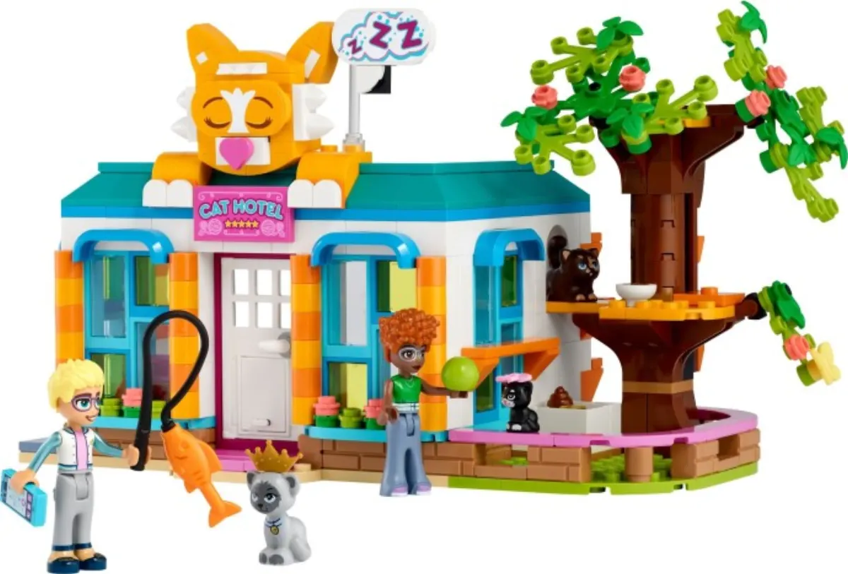 Cat Hotel set photo