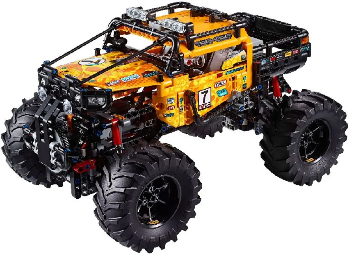 4x4 X-treme Off-Roader set photo