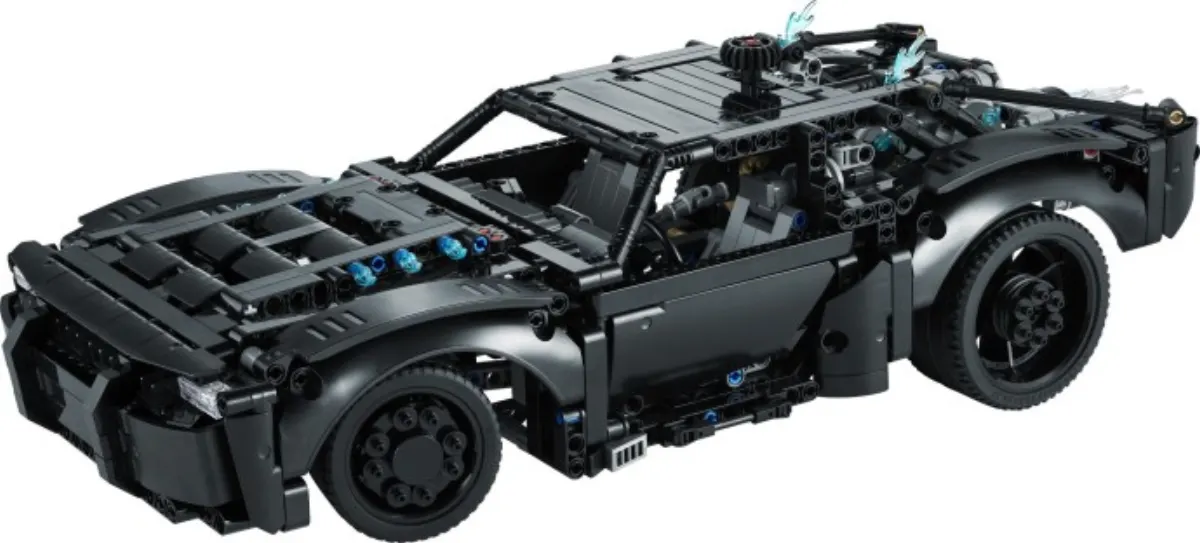 The Batman - Batmobile set photo