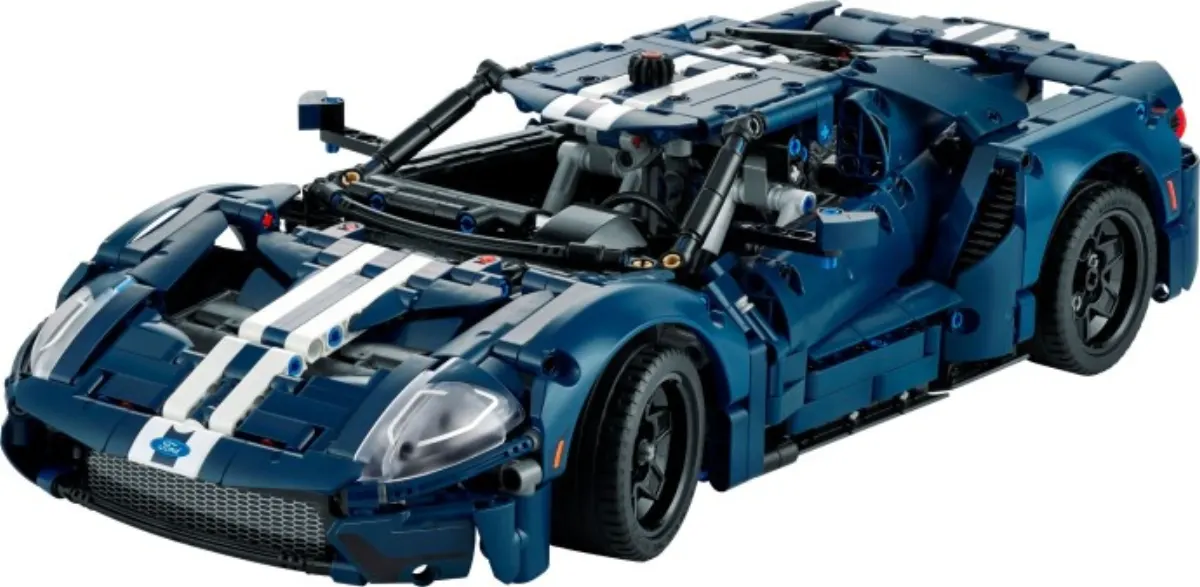 2022 Ford GT set photo