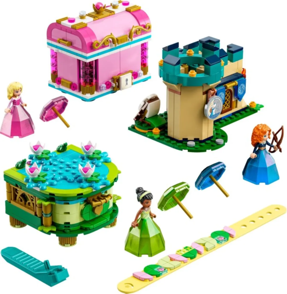 Aurora, Merida and Tiana's Enchanted Creations set photo