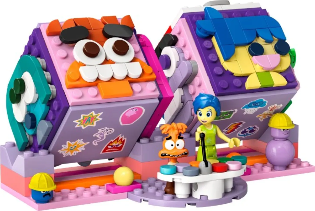 Inside Out 2 Mood Cubes set photo