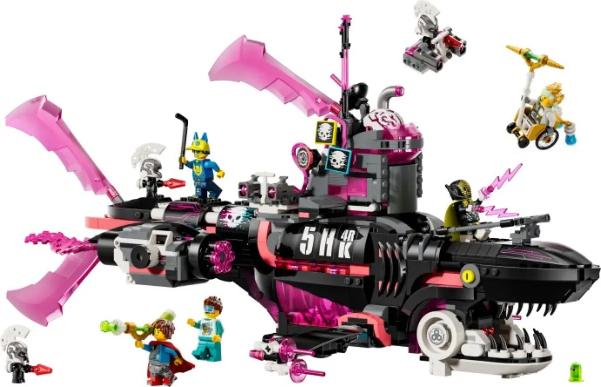 Nightmare Shark Submarine set photo