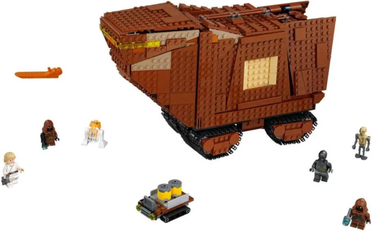 Sandcrawler set photo