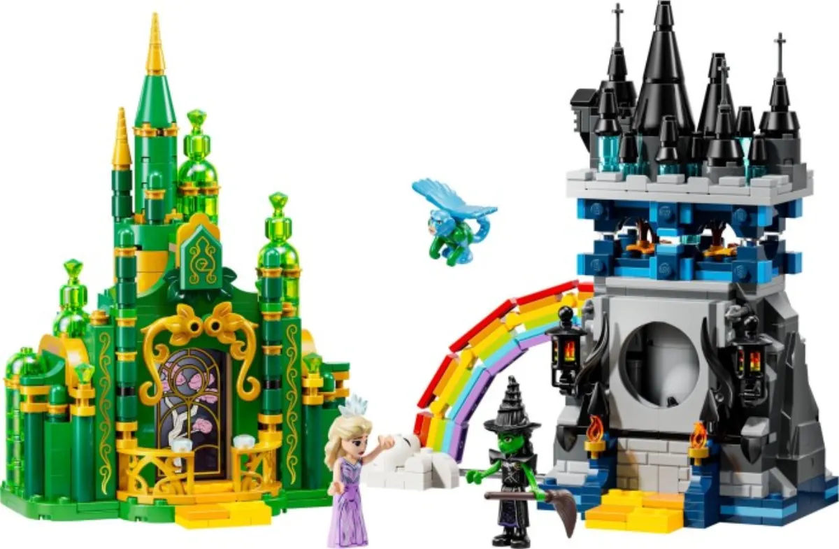 Emerald City & Kiamo Ko Castle set photo