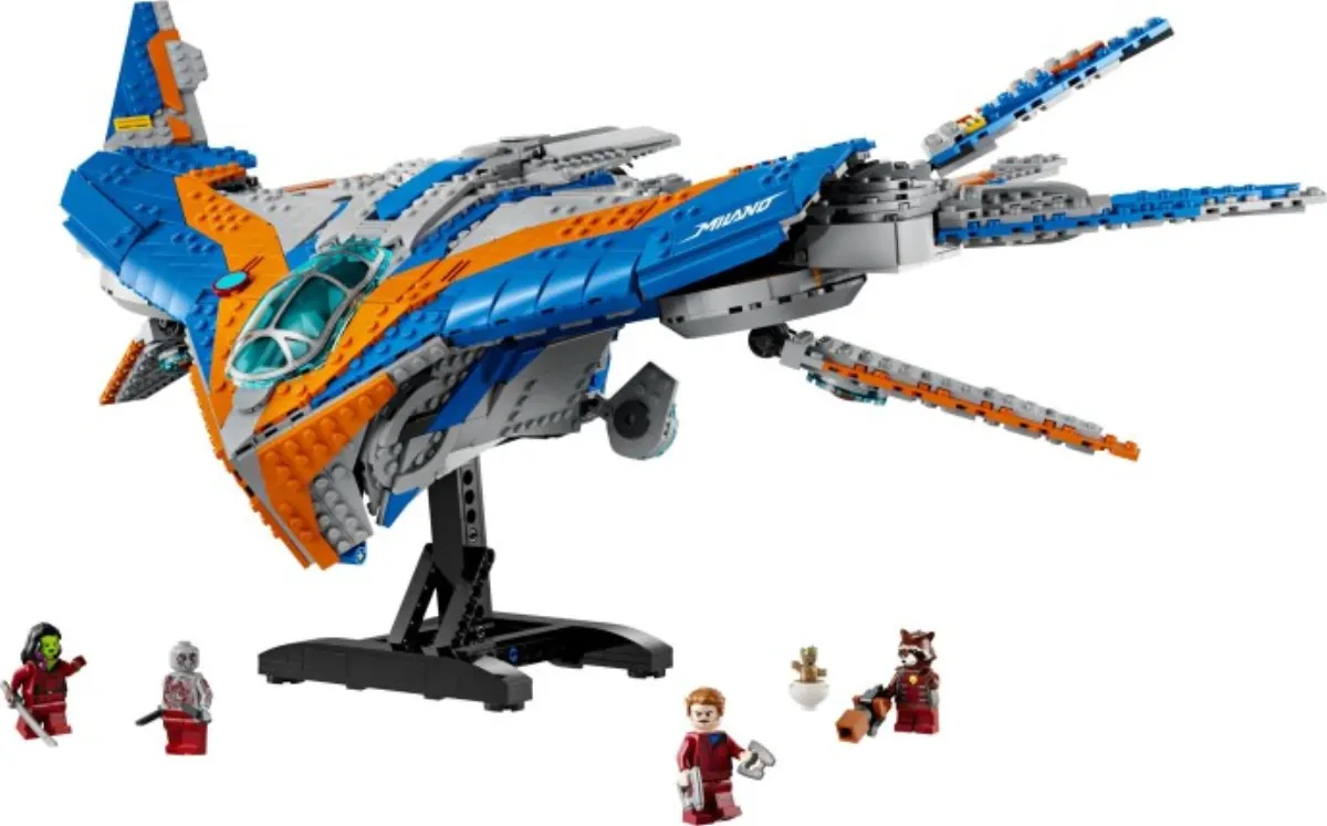 The Milano Spaceship set photo
