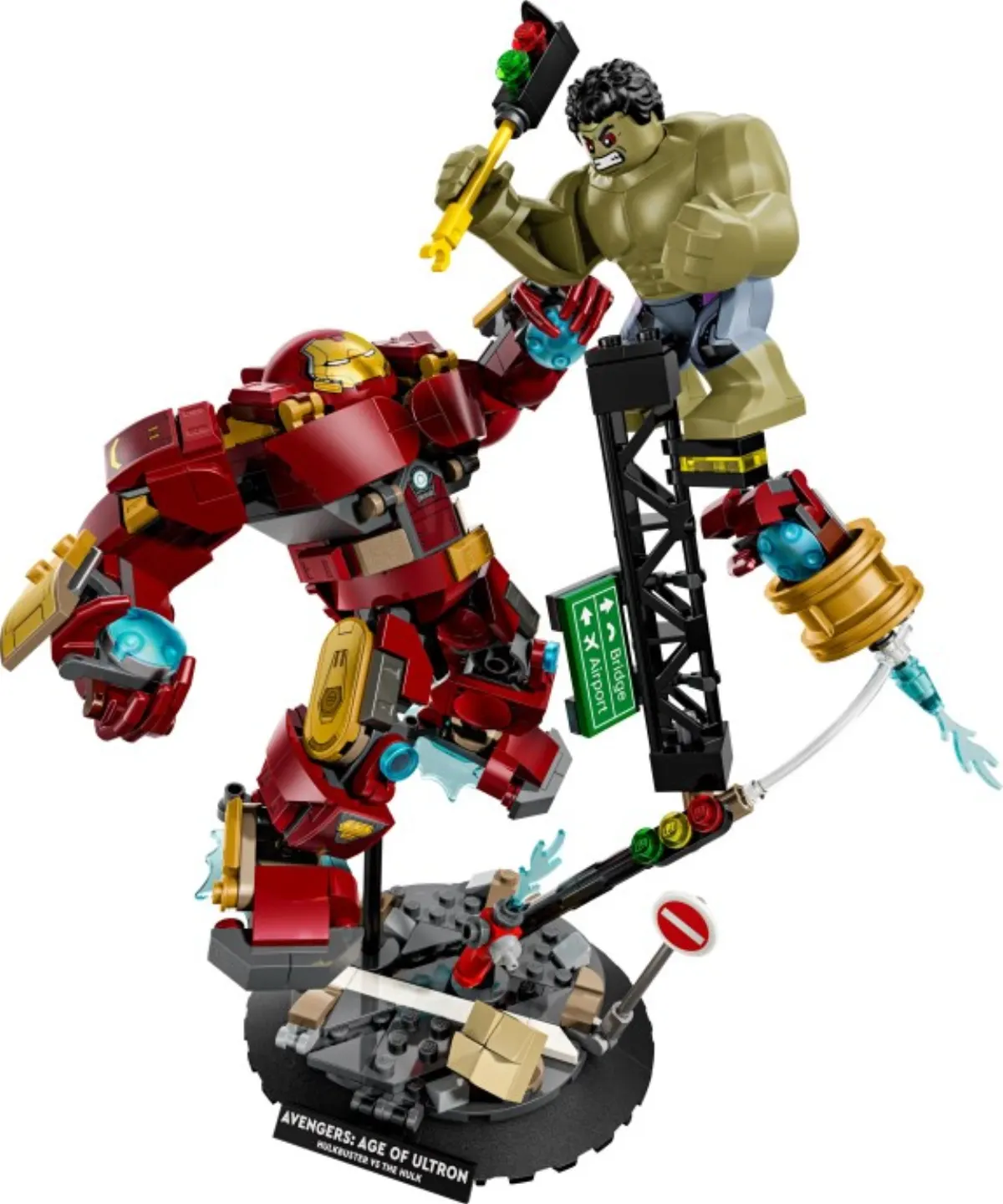 Epic Battle: Hulkbuster vs. The Hulk set photo