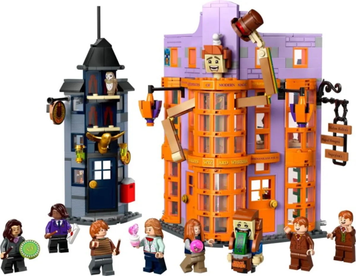Diagon Alley Weasleys' Wizard Wheezes set photo