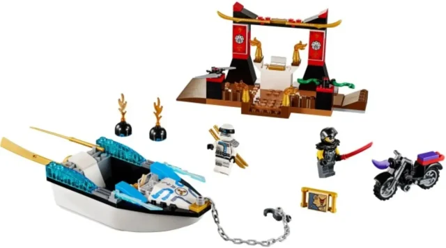 Zane's Ninja Boat Pursuit