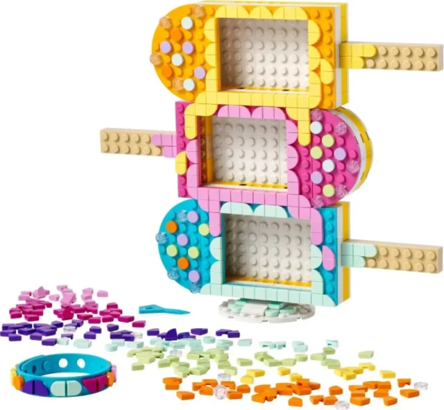 Picture Frames & Bracelet Ice Cream box art
