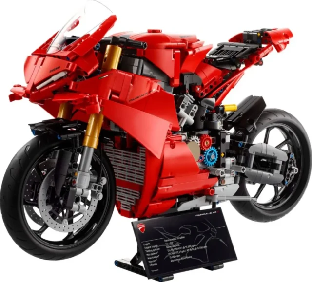 Ducati Panigale V4 S Motorcycle box art