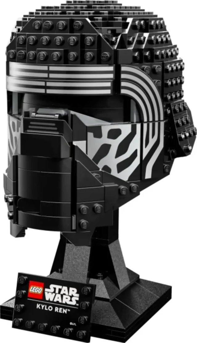 Kylo Ren Helmet box art
