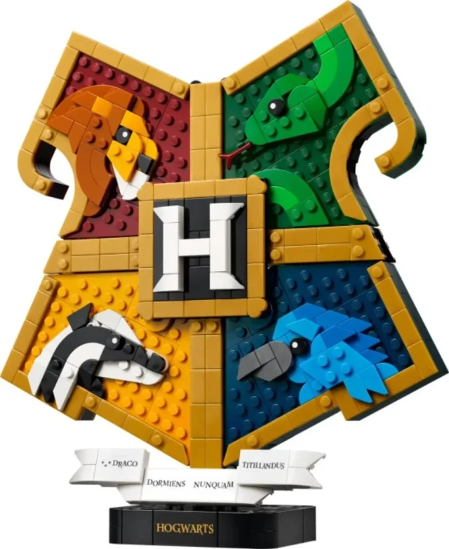 Hogwarts House Crest box art